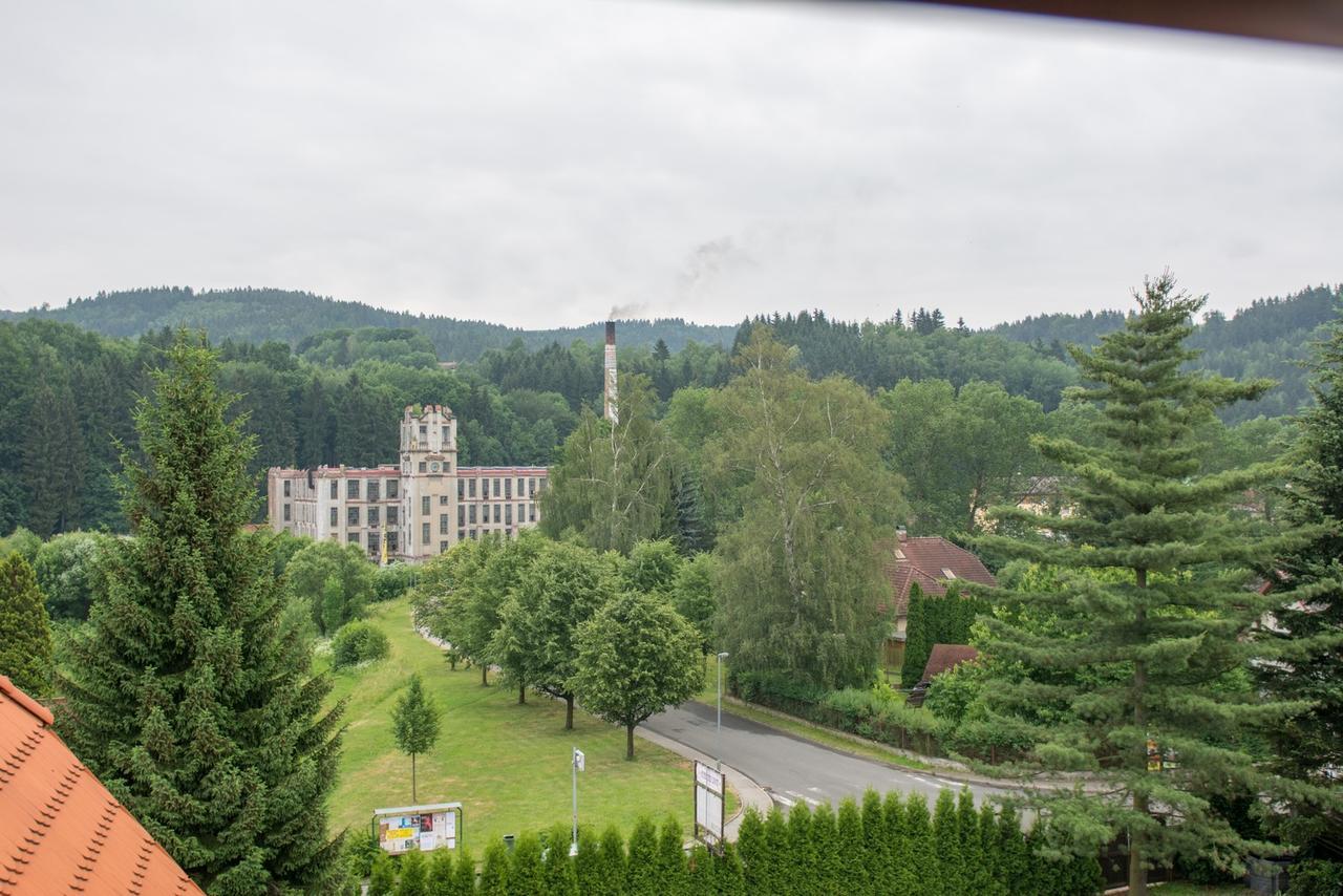 Penzion Signum Laudis Hotel Velke Hamry Luaran gambar